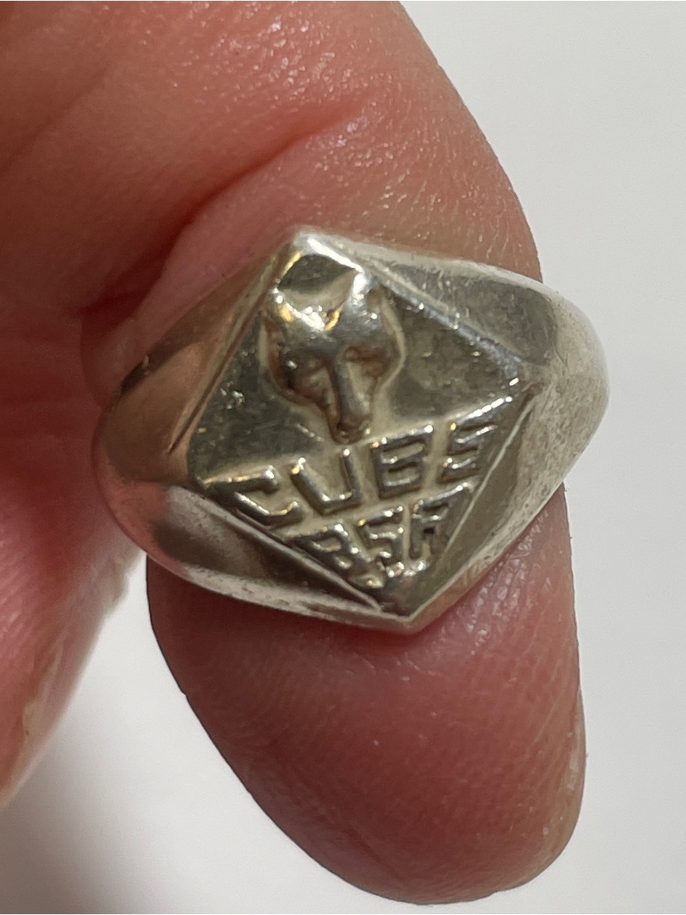 VTG STERLING SILVER CUBS SCOUTS BOY SCOUTS RING SIZE 3 1/8 (1.75” Circ)  3g, BSA